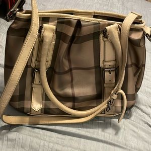 Burberry medium bag with handles and strap